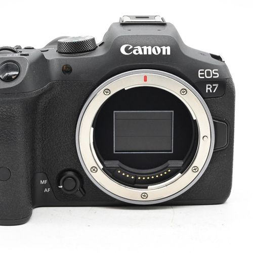 Canon EOS R7 32.5MP Mirrorless Camera Body